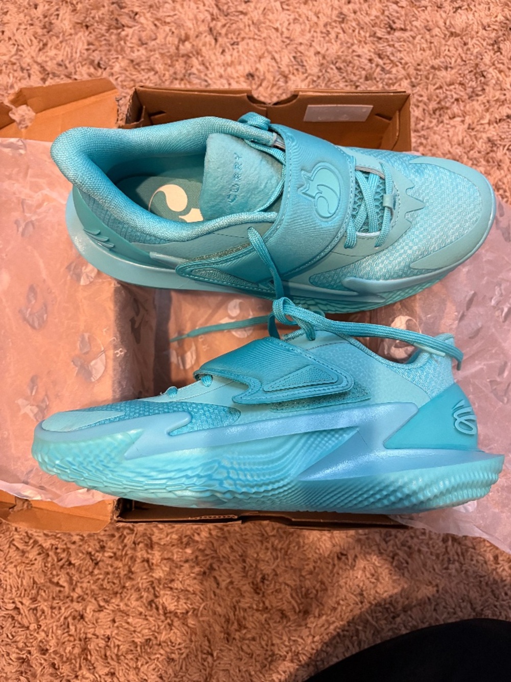 Steph Curry basketball shoes